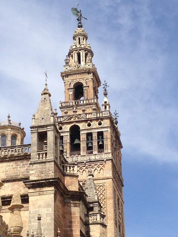 Alameda Apartment Seville